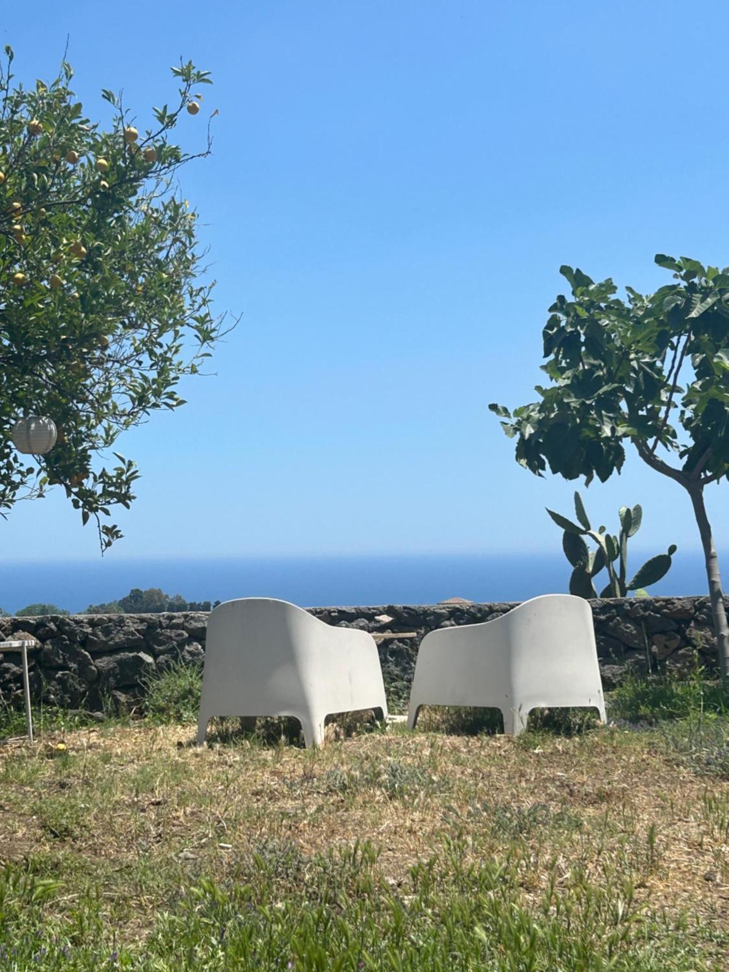 Апартаменты Vista Mare Etna Ачиреале Экстерьер фото